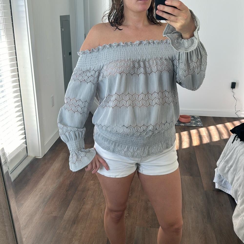 Pretty off the shoulder top